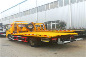 咸宁附近拖车救援搭电