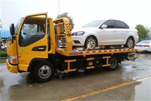 咸宁附近拖车救援24小时服务热线